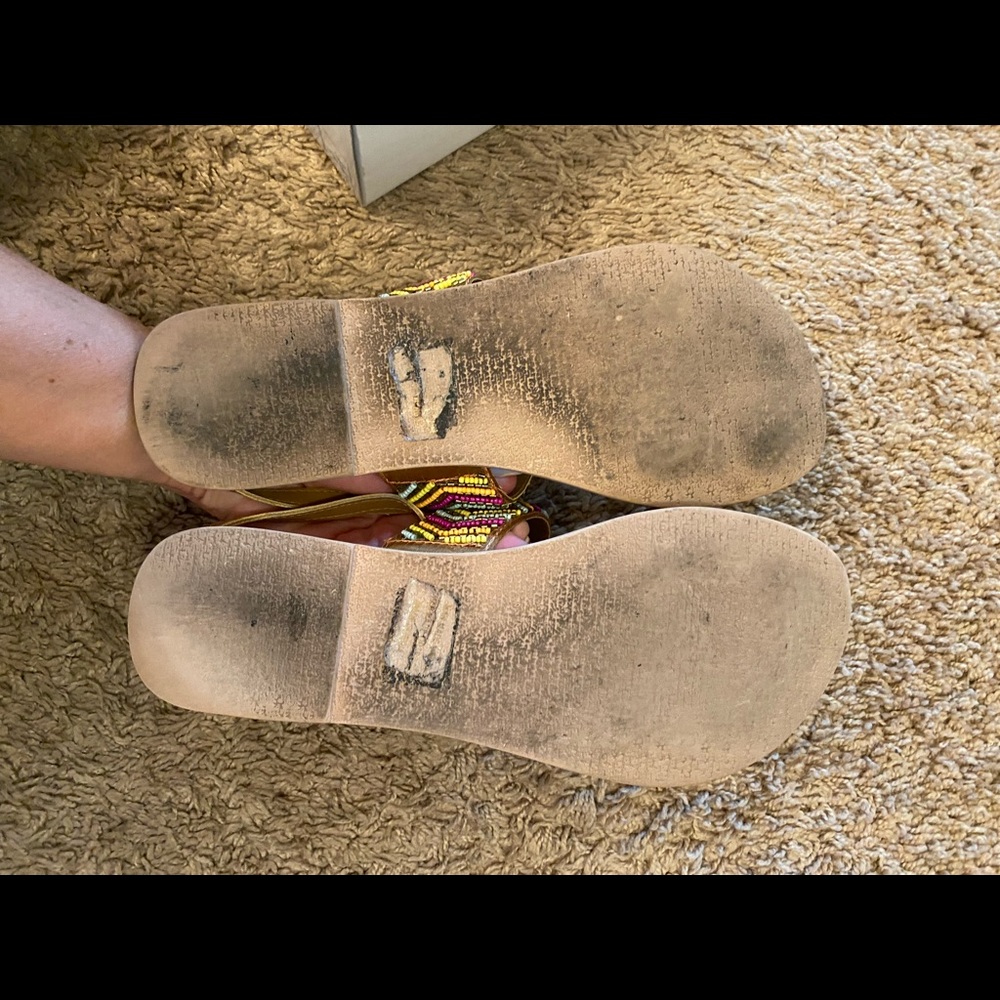 Beaded sandals - Picture 3 of 3